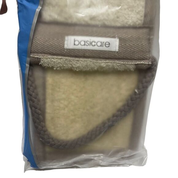 Basicare Natural Vegetable Fibre Loofah Bath Strap - Picture 3 of 6
